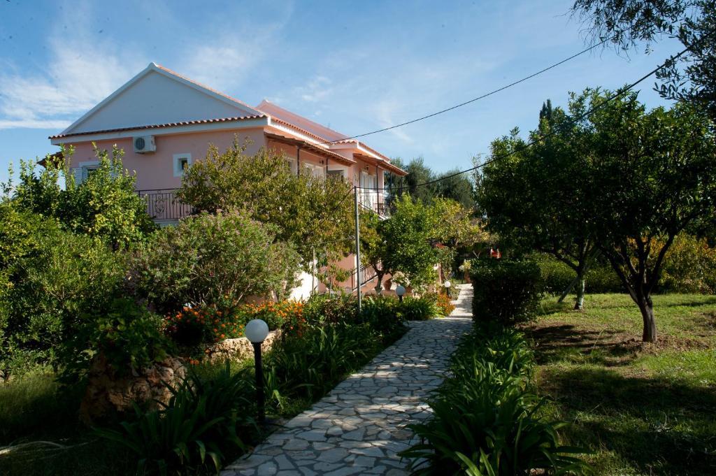 Astrakeri Maria'S Paradise מראה חיצוני תמונה