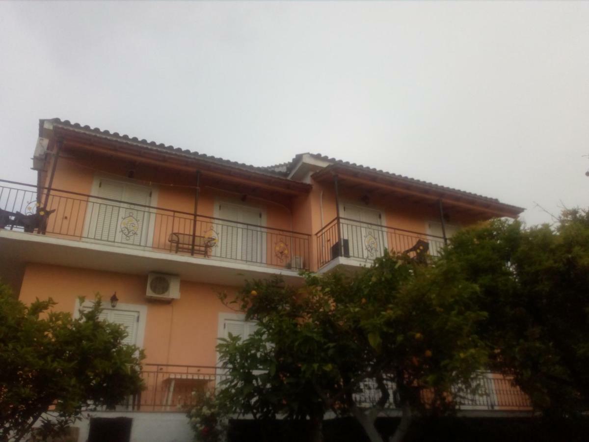 Astrakeri Maria'S Paradise מראה חיצוני תמונה